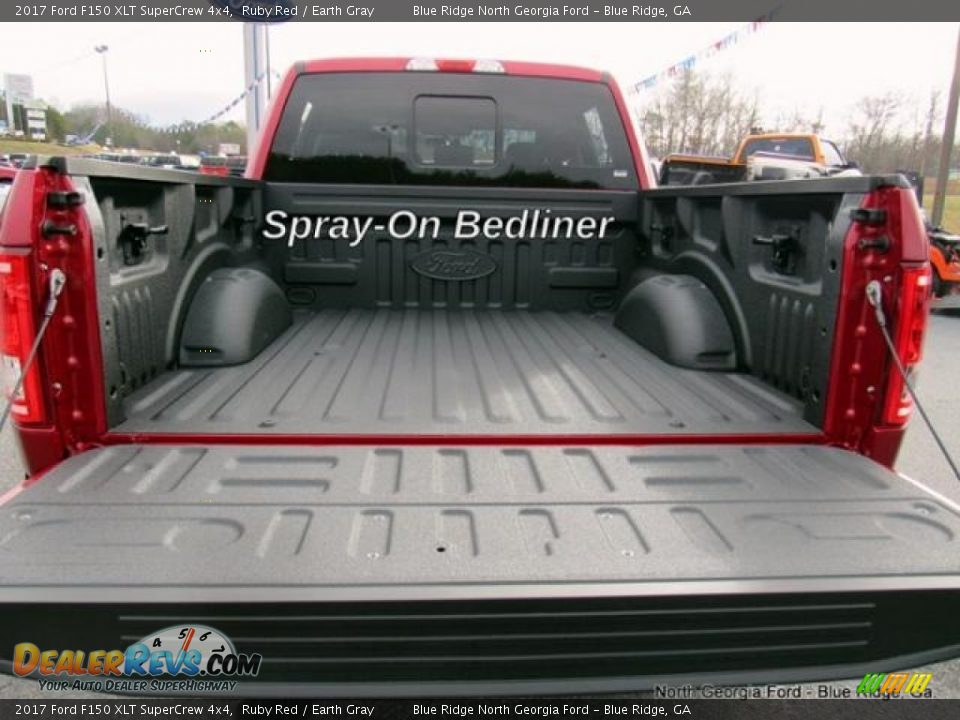 2017 Ford F150 XLT SuperCrew 4x4 Ruby Red / Earth Gray Photo #15
