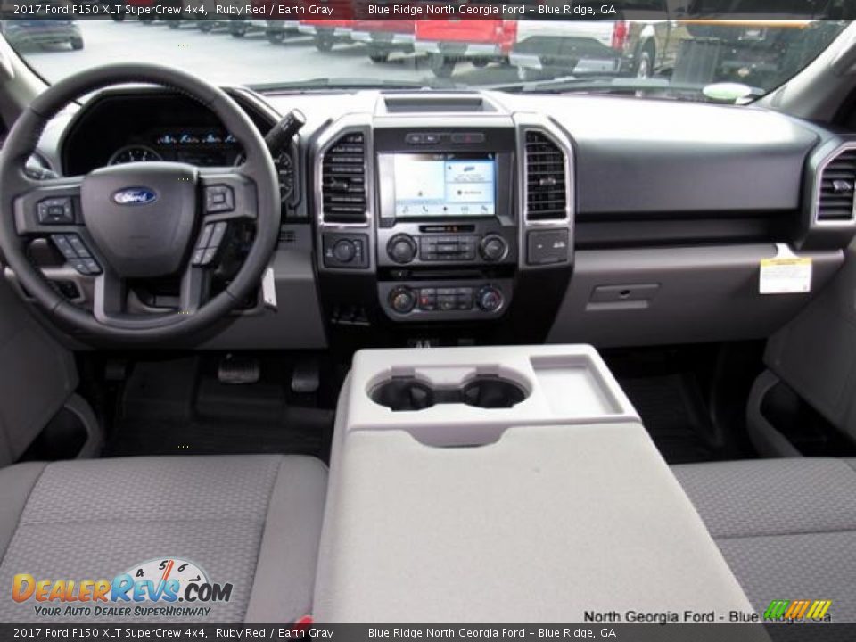 2017 Ford F150 XLT SuperCrew 4x4 Ruby Red / Earth Gray Photo #17