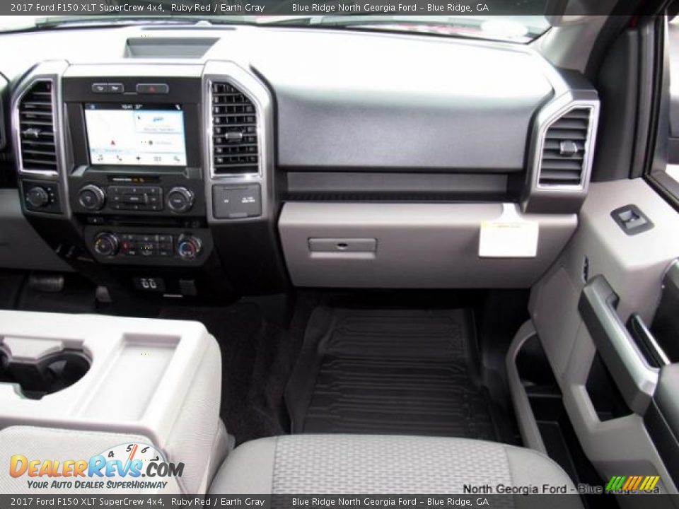 2017 Ford F150 XLT SuperCrew 4x4 Ruby Red / Earth Gray Photo #18