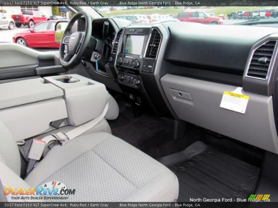 2017 Ford F150 XLT SuperCrew 4x4 Ruby Red / Earth Gray Photo #33