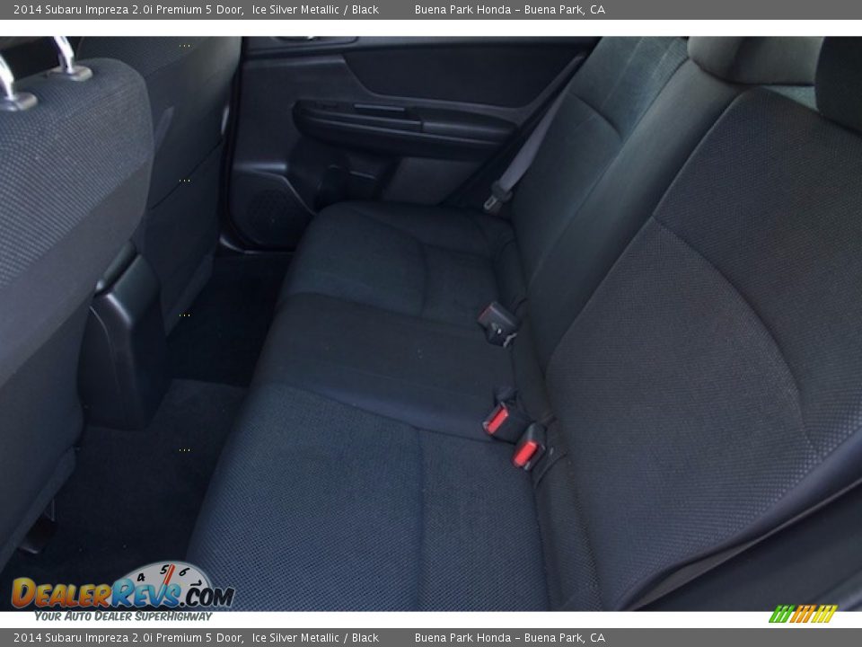 2014 Subaru Impreza 2.0i Premium 5 Door Ice Silver Metallic / Black Photo #4