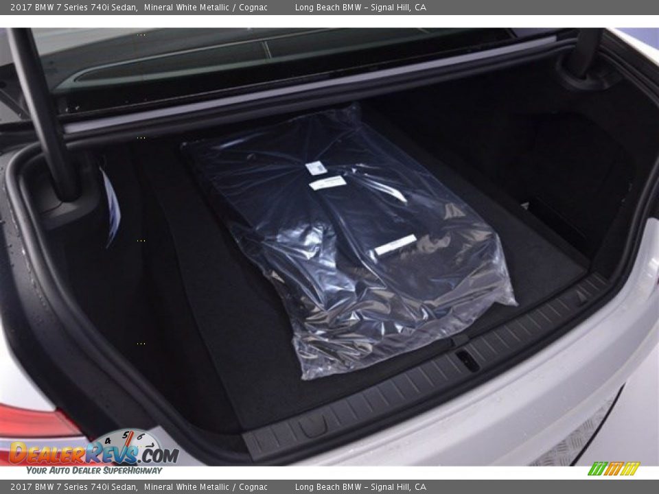 2017 BMW 7 Series 740i Sedan Mineral White Metallic / Cognac Photo #10