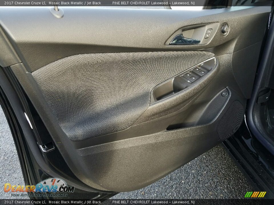 2017 Chevrolet Cruze LS Mosaic Black Metallic / Jet Black Photo #6