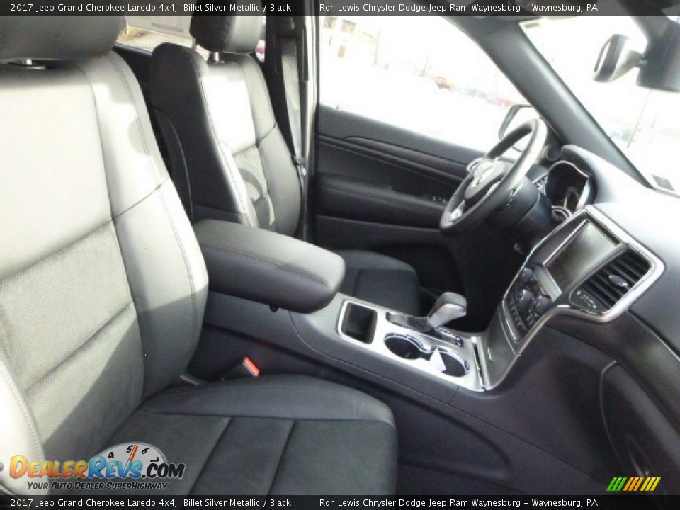 2017 Jeep Grand Cherokee Laredo 4x4 Billet Silver Metallic / Black Photo #9