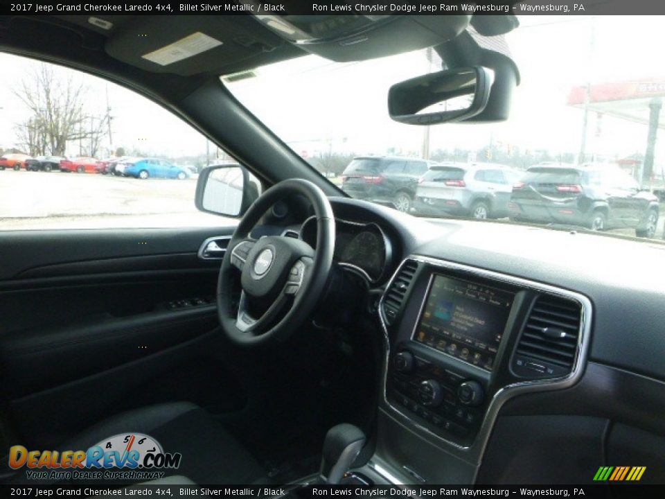 2017 Jeep Grand Cherokee Laredo 4x4 Billet Silver Metallic / Black Photo #10