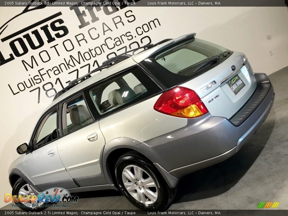 2005 Subaru Outback 2.5i Limited Wagon Champagne Gold Opal / Taupe Photo #3