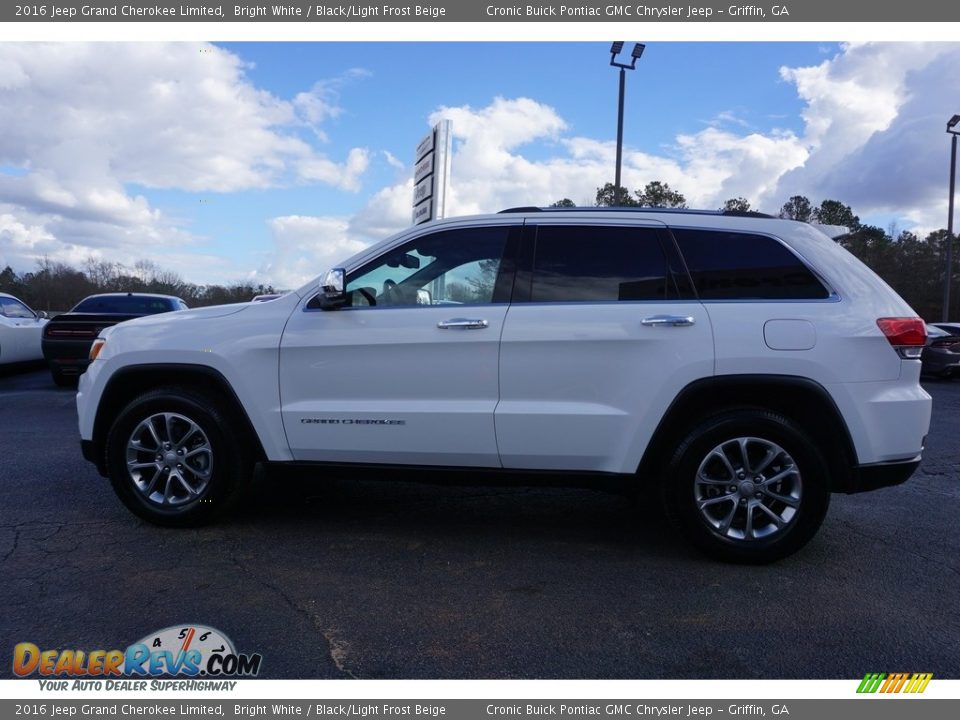 2016 Jeep Grand Cherokee Limited Bright White / Black/Light Frost Beige Photo #4