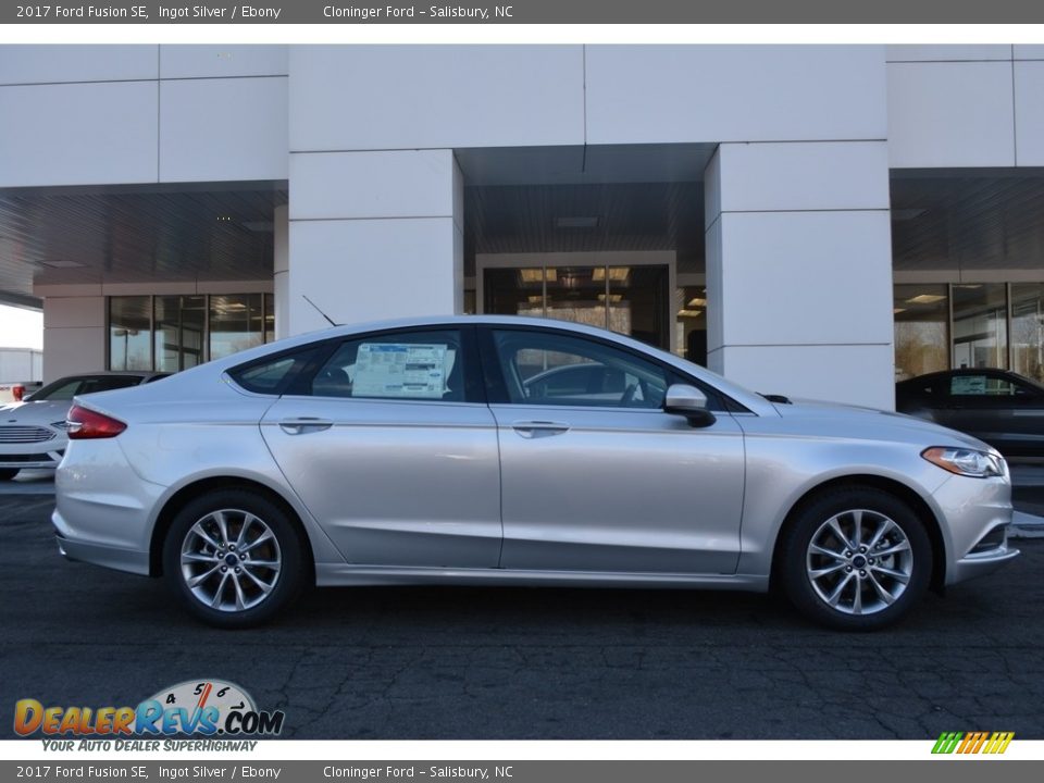 2017 Ford Fusion SE Ingot Silver / Ebony Photo #2