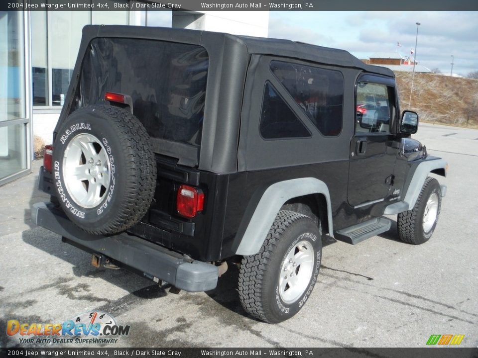 2004 Jeep Wrangler Unlimited 4x4 Black / Dark Slate Gray Photo #9