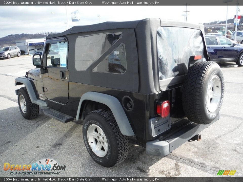 2004 Jeep Wrangler Unlimited 4x4 Black / Dark Slate Gray Photo #10