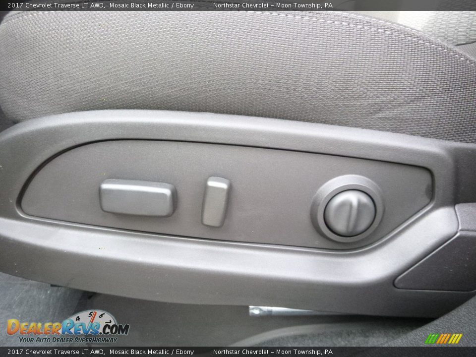 2017 Chevrolet Traverse LT AWD Mosaic Black Metallic / Ebony Photo #15