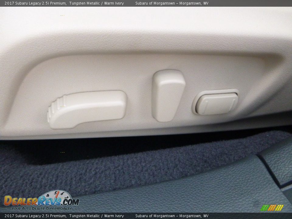2017 Subaru Legacy 2.5i Premium Tungsten Metallic / Warm Ivory Photo #15