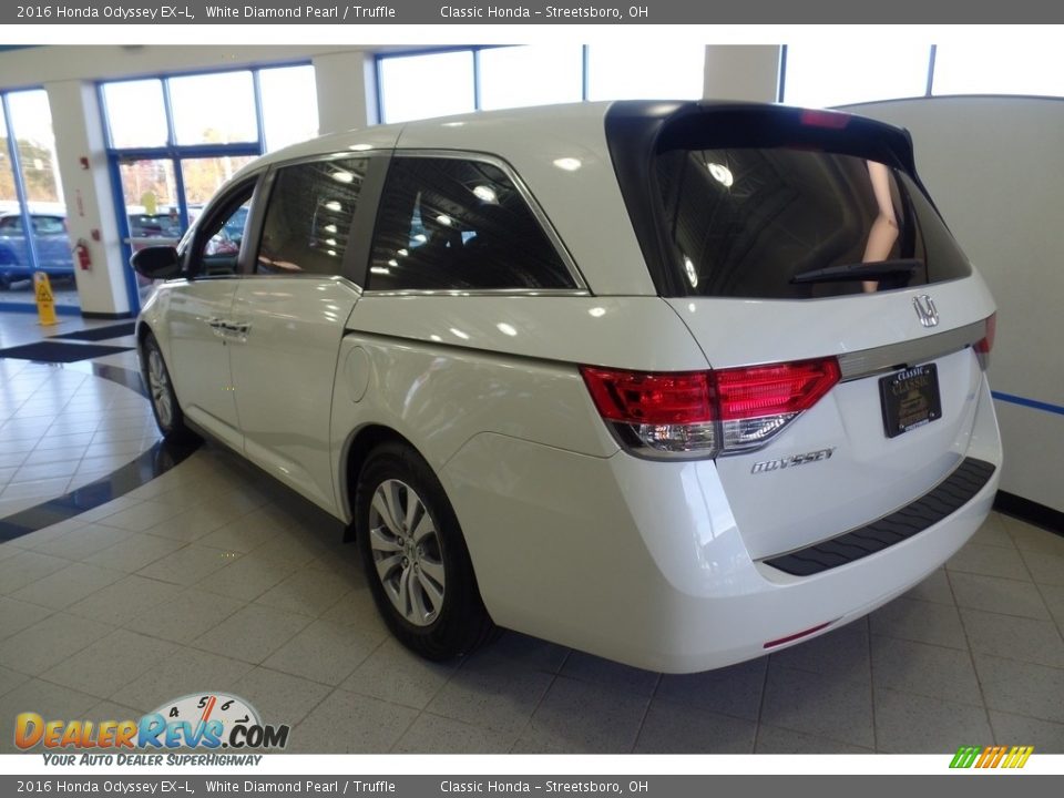 2016 Honda Odyssey EX-L White Diamond Pearl / Truffle Photo #2