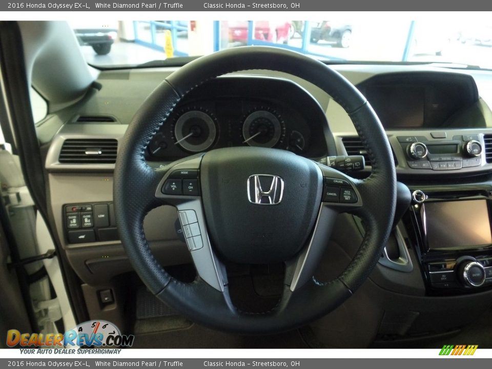 2016 Honda Odyssey EX-L White Diamond Pearl / Truffle Photo #13