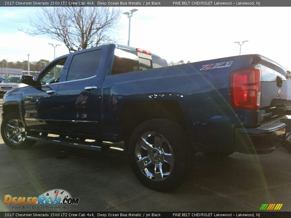 2017 Chevrolet Silverado 1500 LTZ Crew Cab 4x4 Deep Ocean Blue Metallic / Jet Black Photo #3