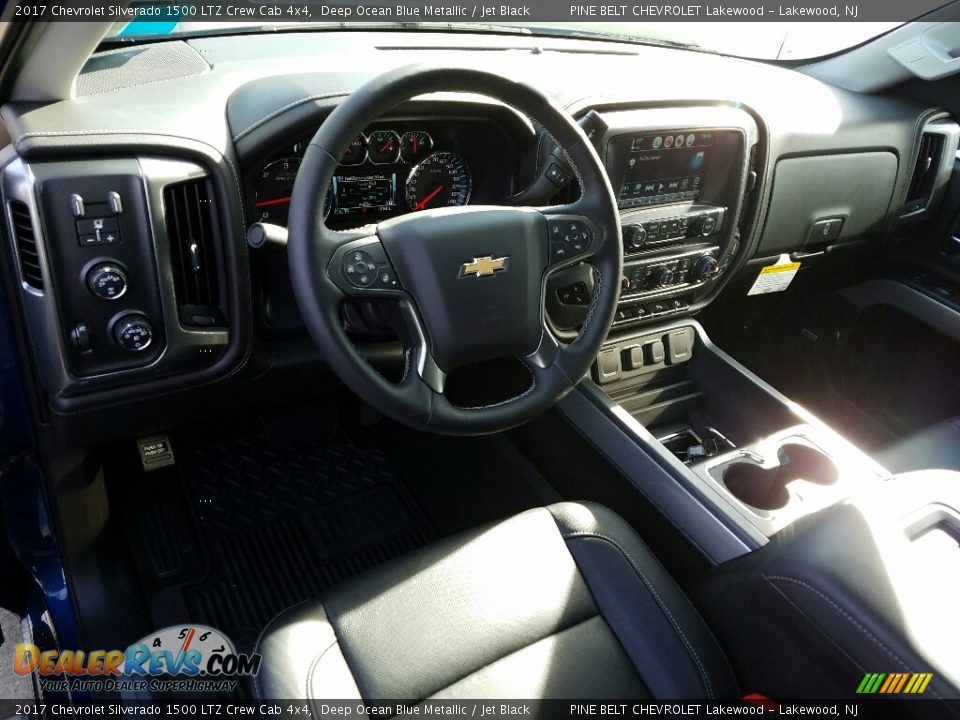 2017 Chevrolet Silverado 1500 LTZ Crew Cab 4x4 Deep Ocean Blue Metallic / Jet Black Photo #9