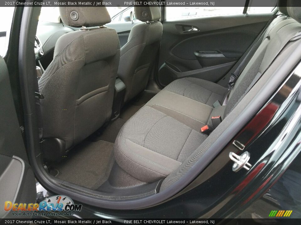 2017 Chevrolet Cruze LT Mosaic Black Metallic / Jet Black Photo #8