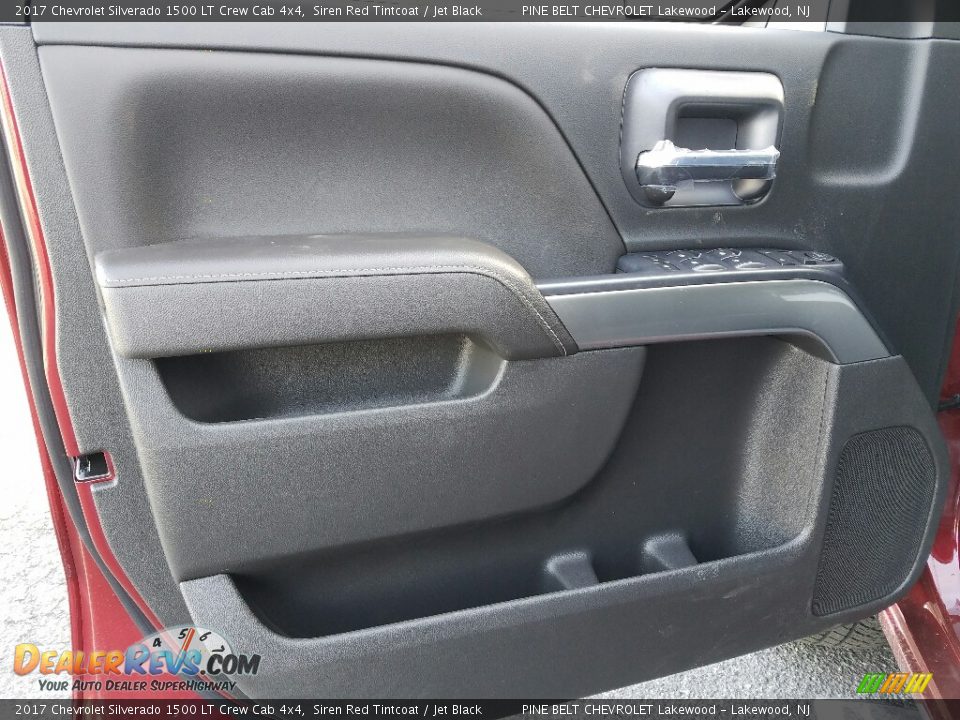 2017 Chevrolet Silverado 1500 LT Crew Cab 4x4 Siren Red Tintcoat / Jet Black Photo #6