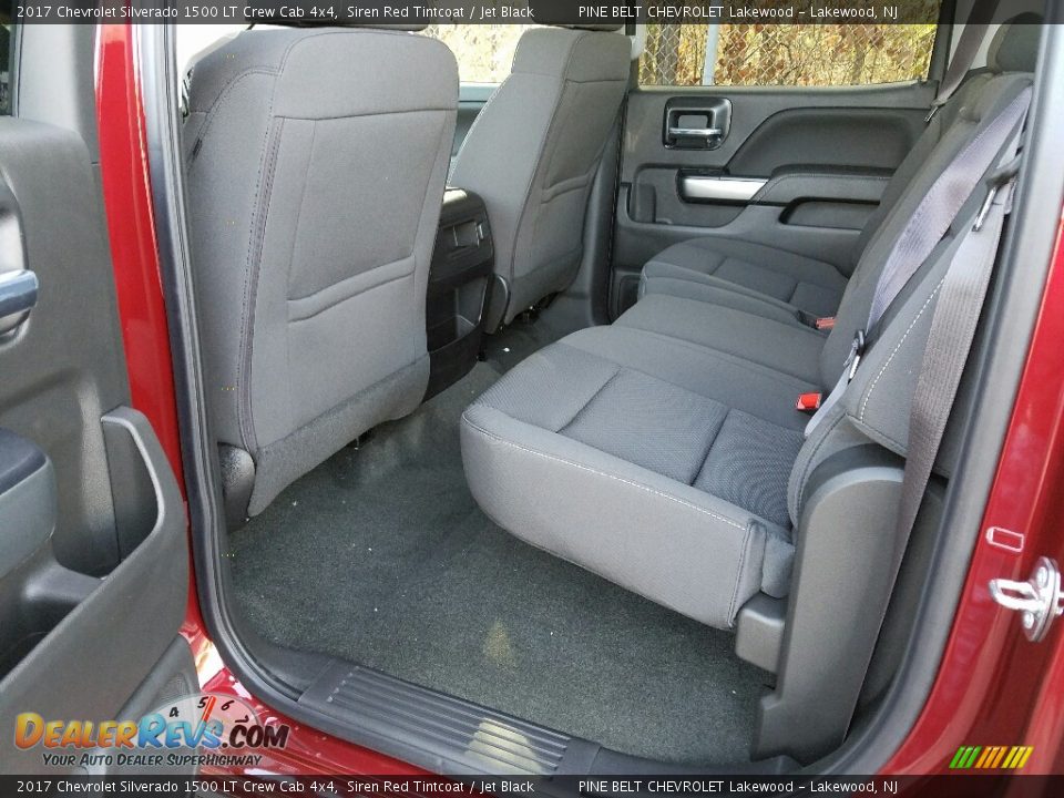 2017 Chevrolet Silverado 1500 LT Crew Cab 4x4 Siren Red Tintcoat / Jet Black Photo #8