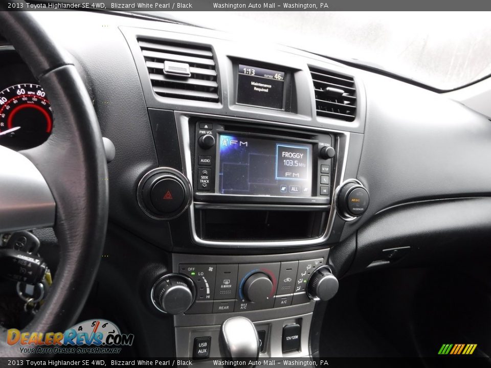 2013 Toyota Highlander SE 4WD Blizzard White Pearl / Black Photo #18