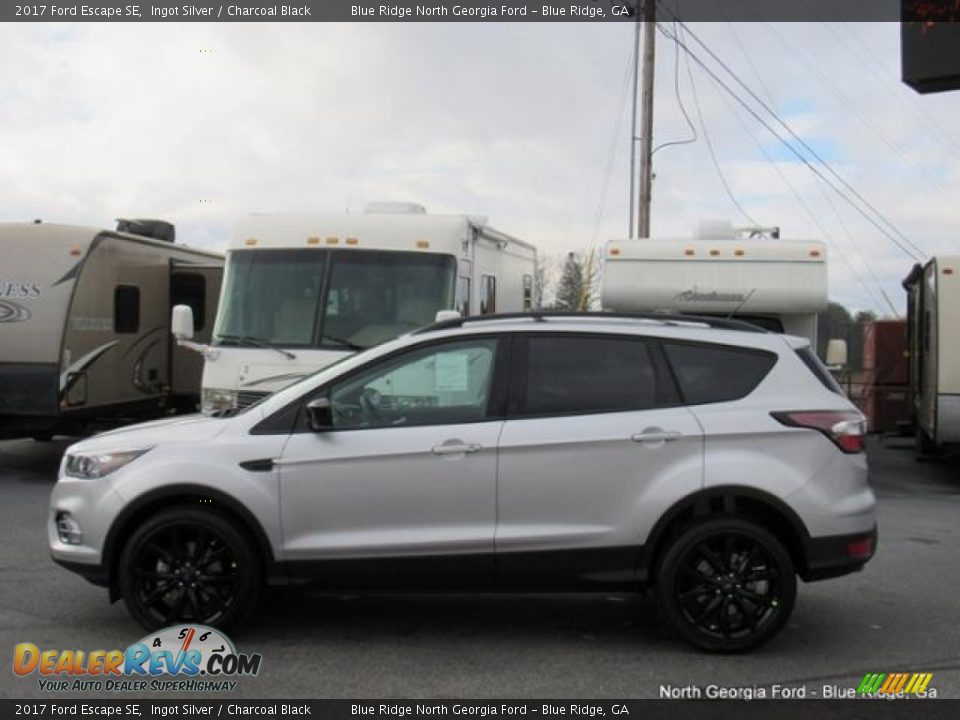 2017 Ford Escape SE Ingot Silver / Charcoal Black Photo #2