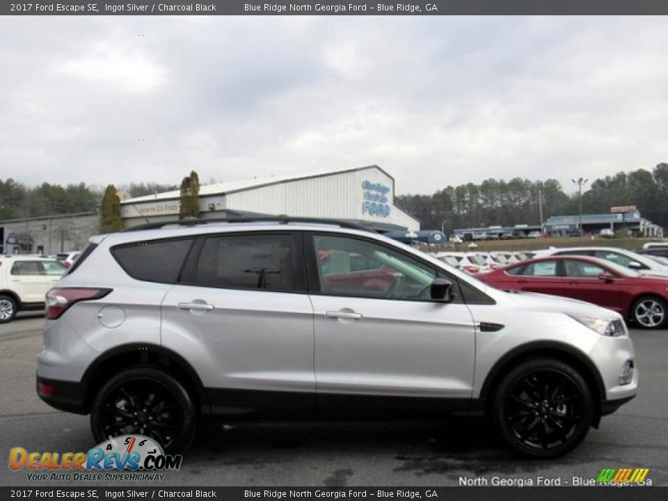 2017 Ford Escape SE Ingot Silver / Charcoal Black Photo #6