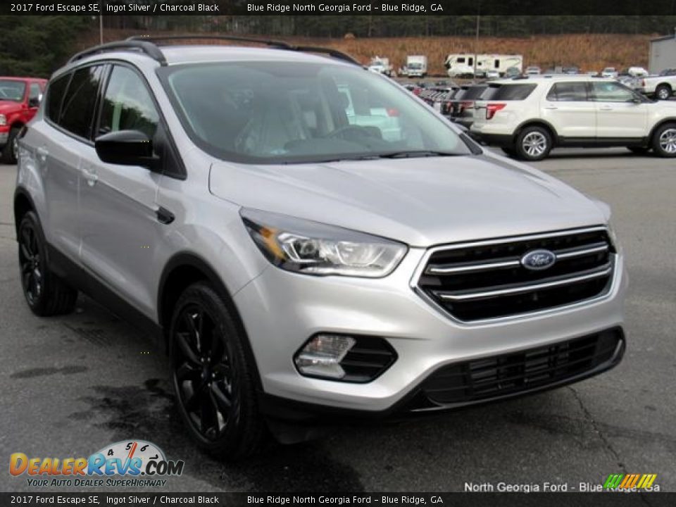 2017 Ford Escape SE Ingot Silver / Charcoal Black Photo #7