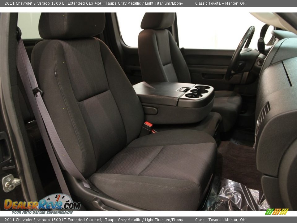 2011 Chevrolet Silverado 1500 LT Extended Cab 4x4 Taupe Gray Metallic / Light Titanium/Ebony Photo #11