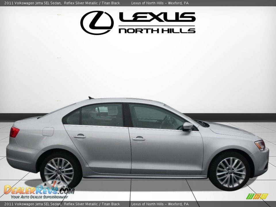 2011 Volkswagen Jetta SEL Sedan Reflex Silver Metallic / Titan Black Photo #2