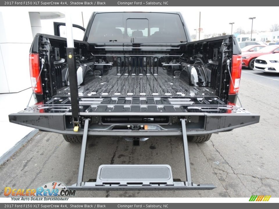 2017 Ford F150 XLT SuperCrew 4x4 Shadow Black / Black Photo #9