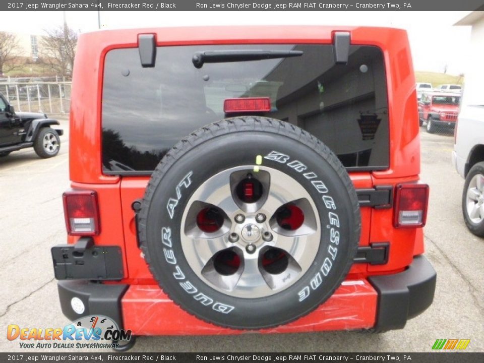 2017 Jeep Wrangler Sahara 4x4 Firecracker Red / Black Photo #5