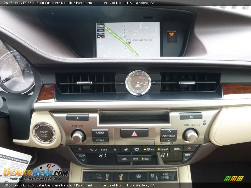Controls of 2017 Lexus ES 350 Photo #12