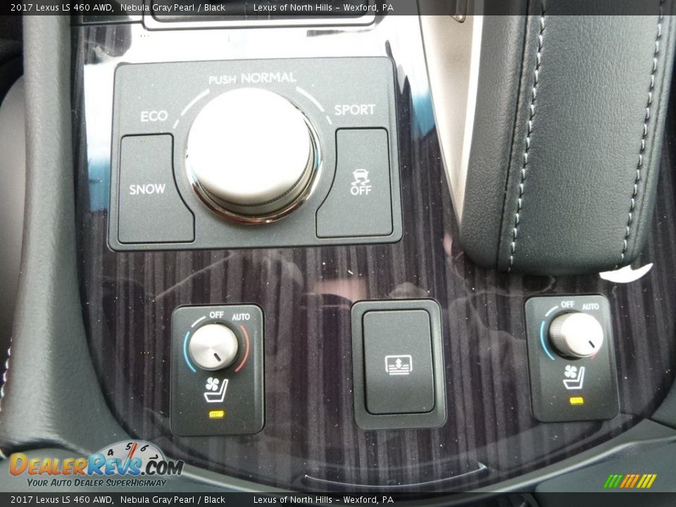 Controls of 2017 Lexus LS 460 AWD Photo #13