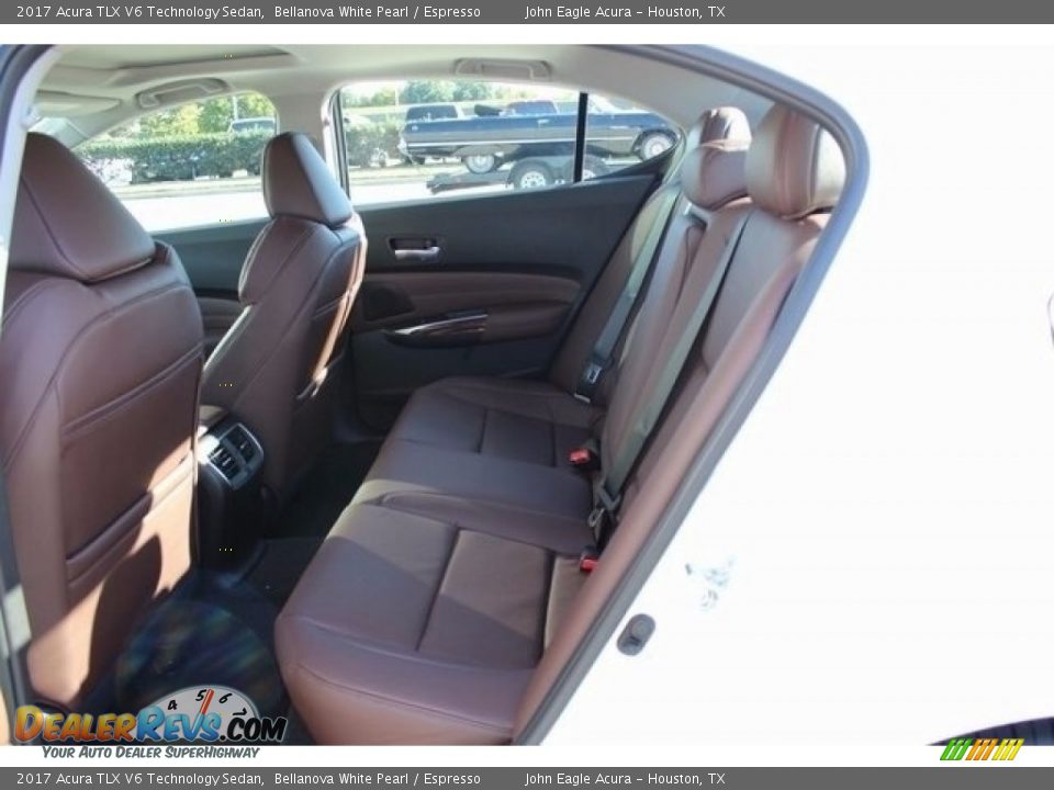 2017 Acura TLX V6 Technology Sedan Bellanova White Pearl / Espresso Photo #14