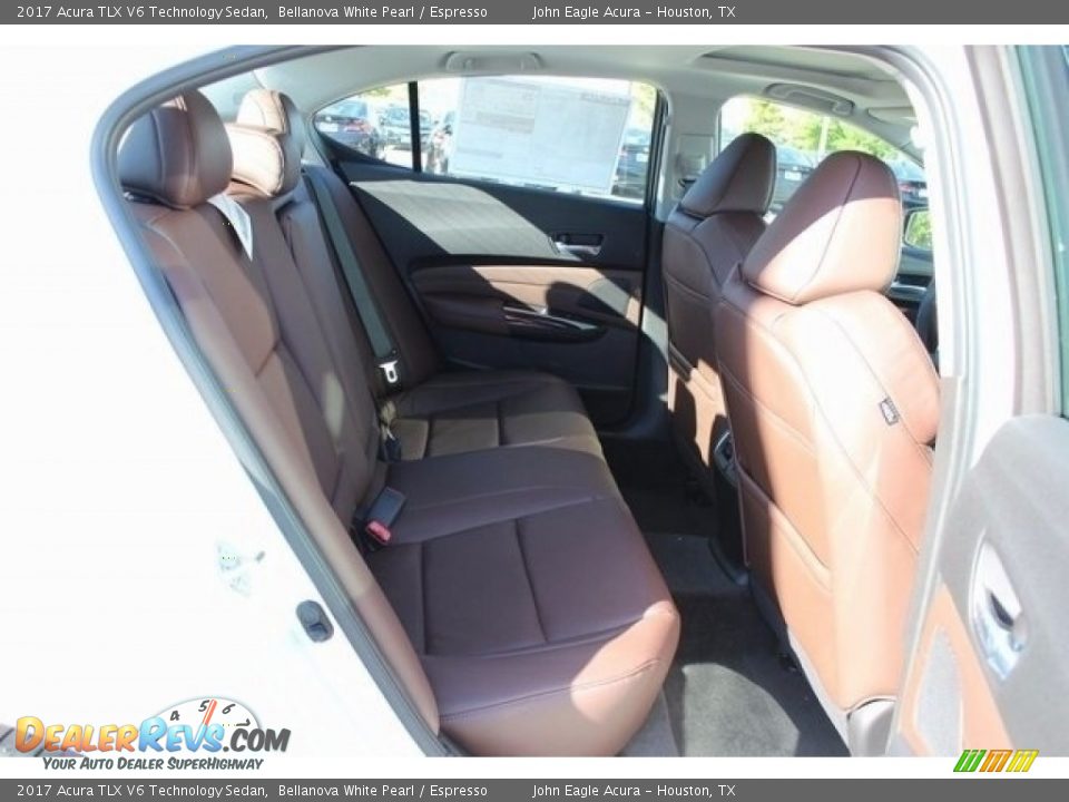 2017 Acura TLX V6 Technology Sedan Bellanova White Pearl / Espresso Photo #18