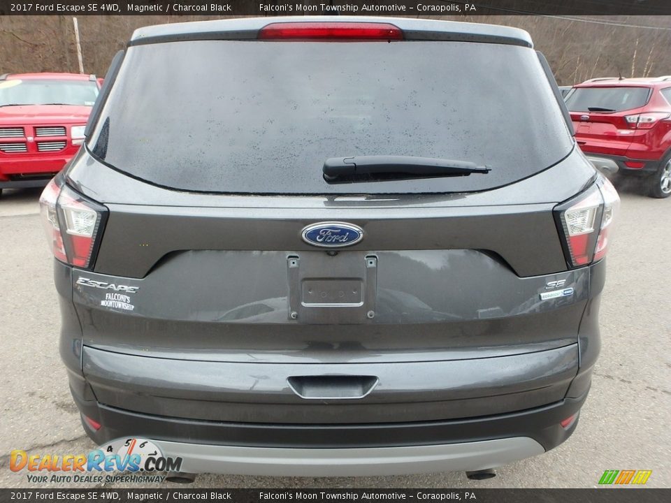 2017 Ford Escape SE 4WD Magnetic / Charcoal Black Photo #3