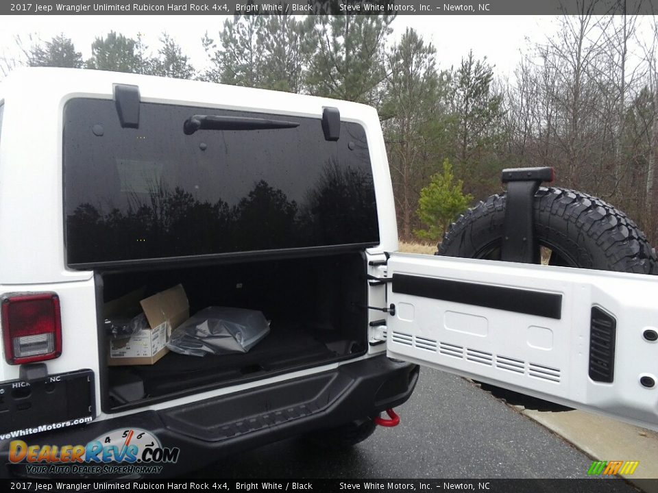 2017 Jeep Wrangler Unlimited Rubicon Hard Rock 4x4 Bright White / Black Photo #8
