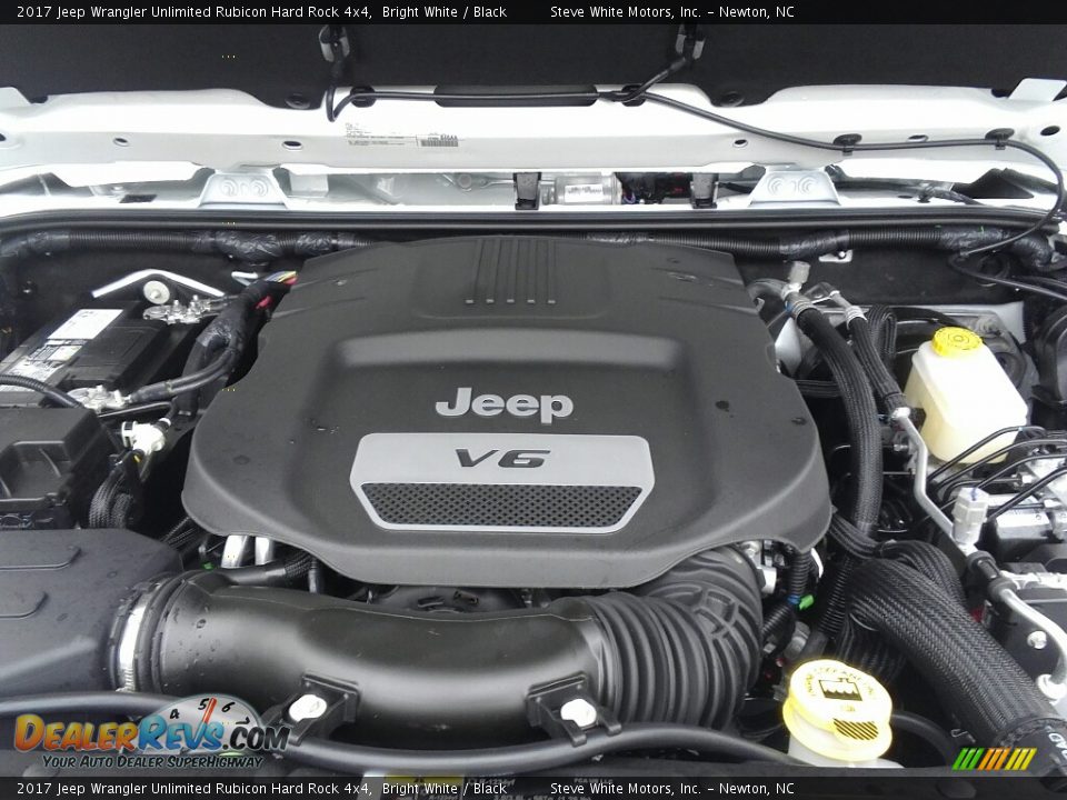 2017 Jeep Wrangler Unlimited Rubicon Hard Rock 4x4 Bright White / Black Photo #24