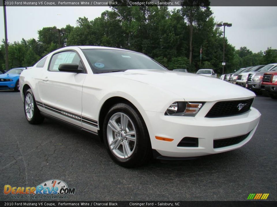 2010 Ford Mustang V6 Coupe Performance White / Charcoal Black Photo #1