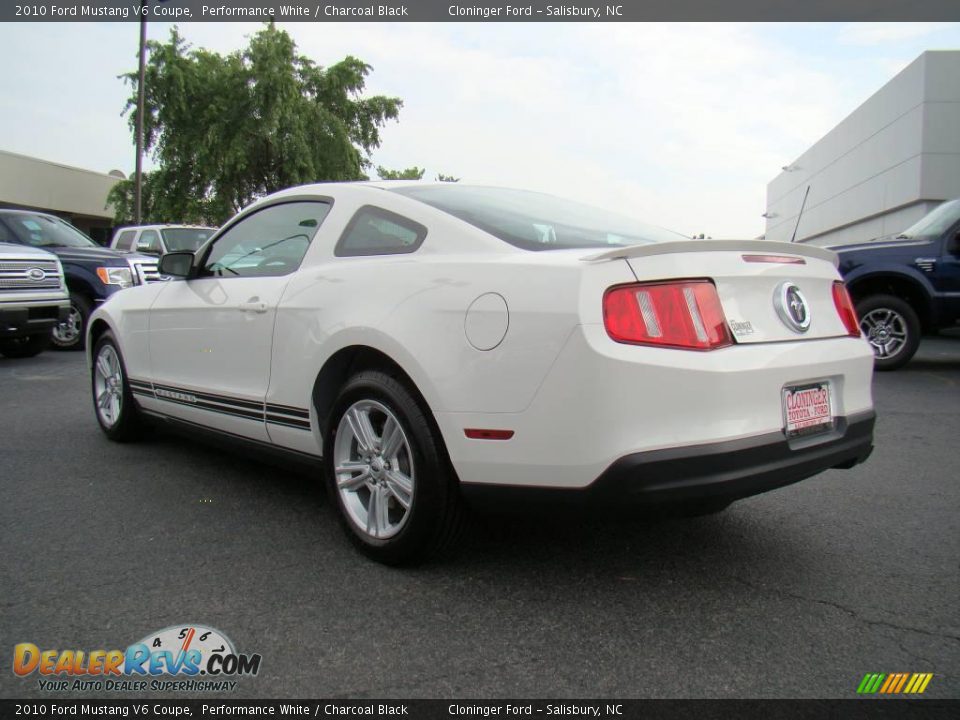 2010 Ford Mustang V6 Coupe Performance White / Charcoal Black Photo #22