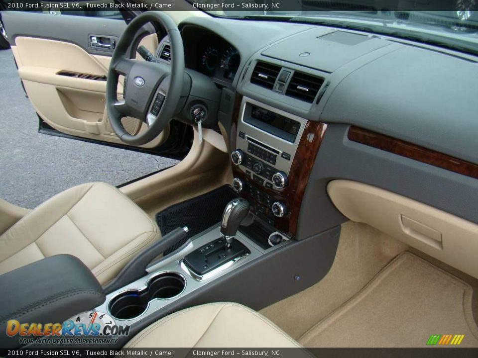 2010 Ford Fusion SEL V6 Tuxedo Black Metallic / Camel Photo #13