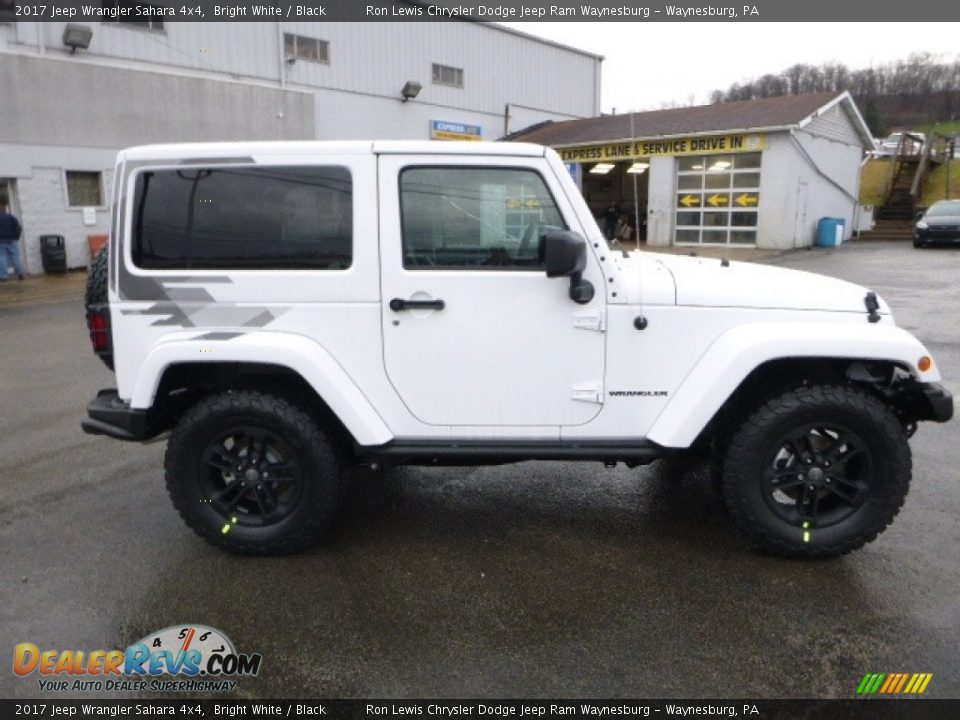 2017 Jeep Wrangler Sahara 4x4 Bright White / Black Photo #7