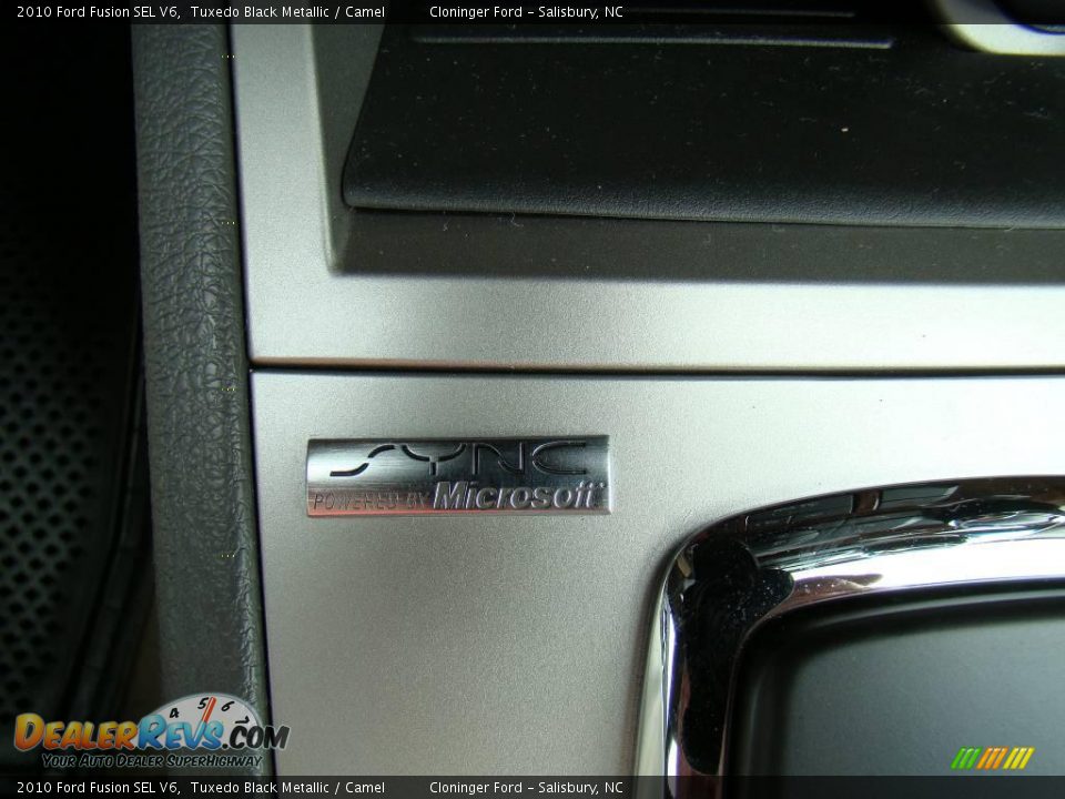 2010 Ford Fusion SEL V6 Tuxedo Black Metallic / Camel Photo #25