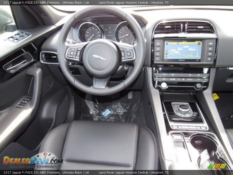 2017 Jaguar F-PACE 35t AWD Premium Ultimate Black / Jet Photo #13