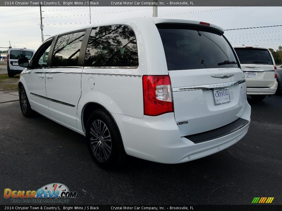 2014 Chrysler Town & Country S Bright White / S Black Photo #3