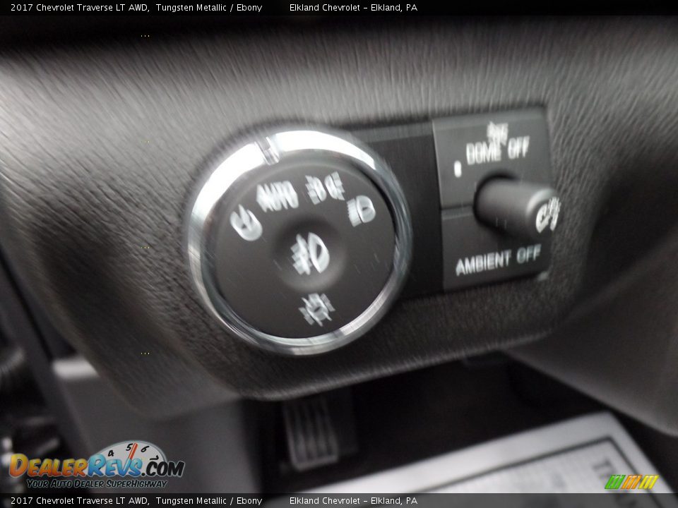 2017 Chevrolet Traverse LT AWD Tungsten Metallic / Ebony Photo #23