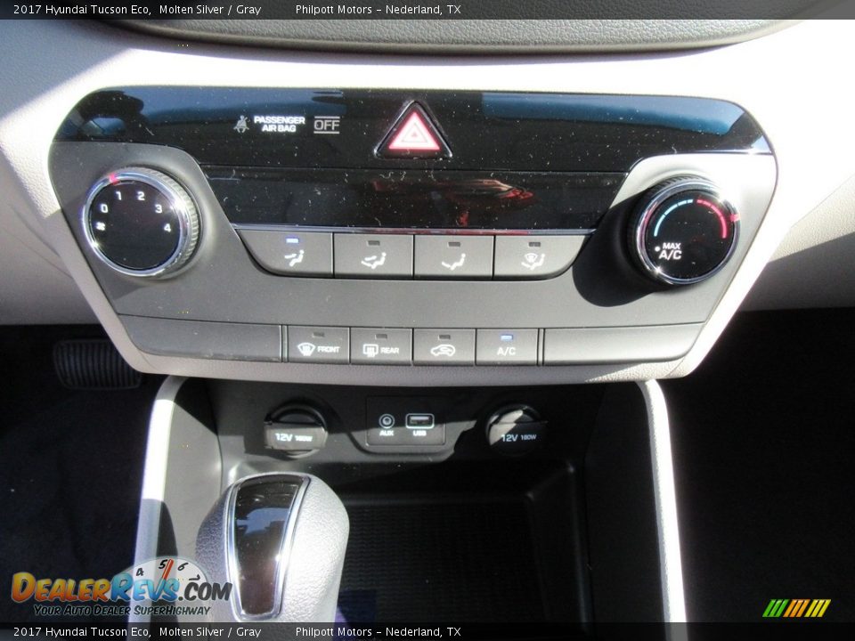 Controls of 2017 Hyundai Tucson Eco Photo #26