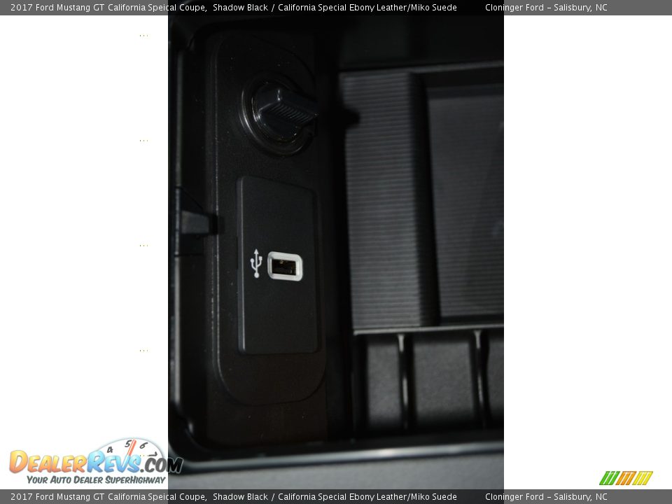 2017 Ford Mustang GT California Speical Coupe Shadow Black / California Special Ebony Leather/Miko Suede Photo #15