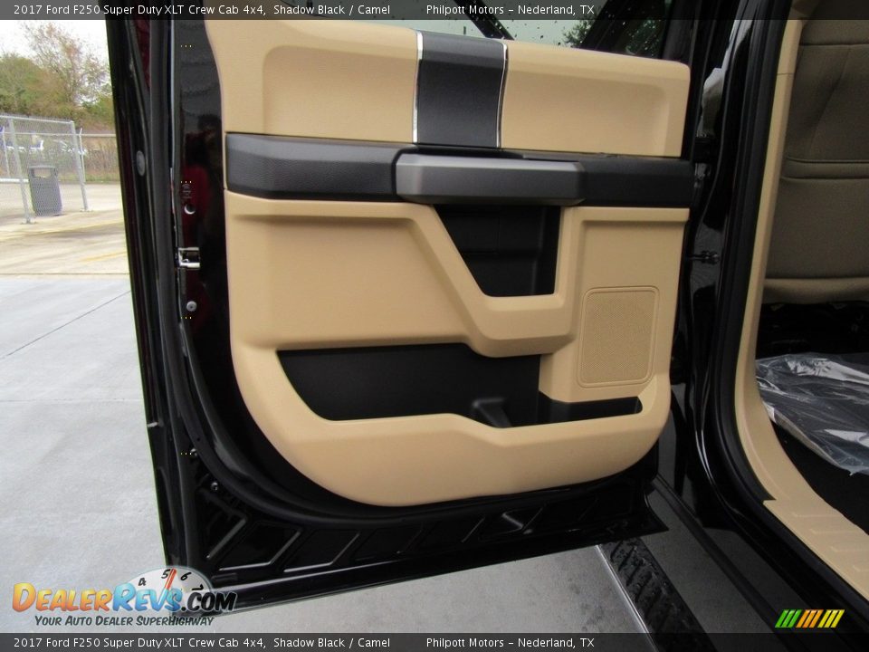 2017 Ford F250 Super Duty XLT Crew Cab 4x4 Shadow Black / Camel Photo #19