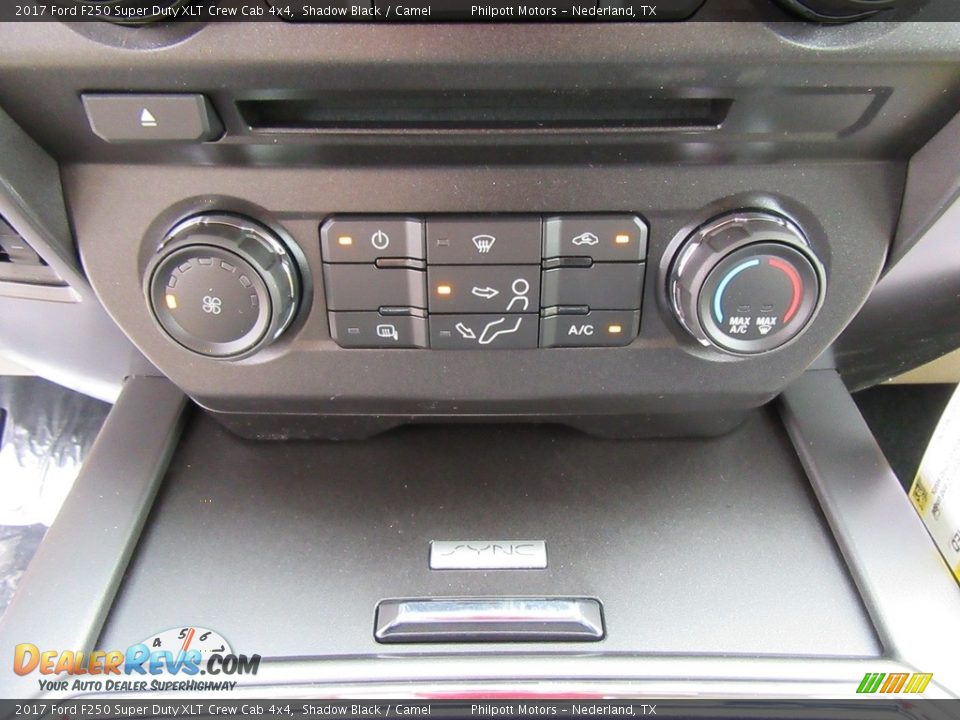 2017 Ford F250 Super Duty XLT Crew Cab 4x4 Shadow Black / Camel Photo #29